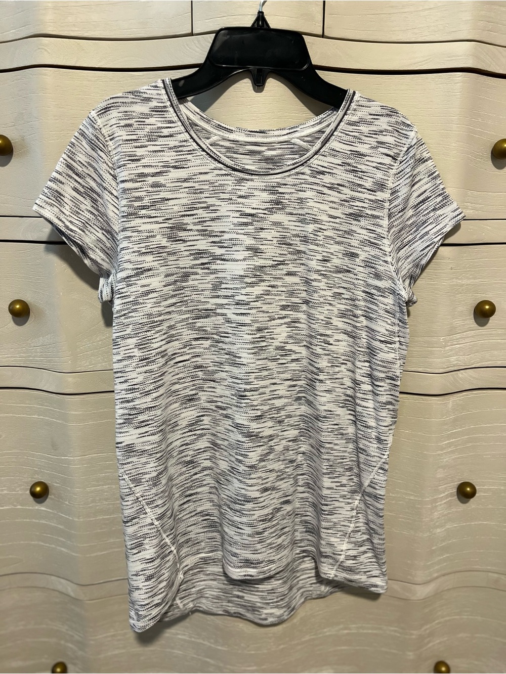 Lululemon Another Mile T-Shirt Size 6